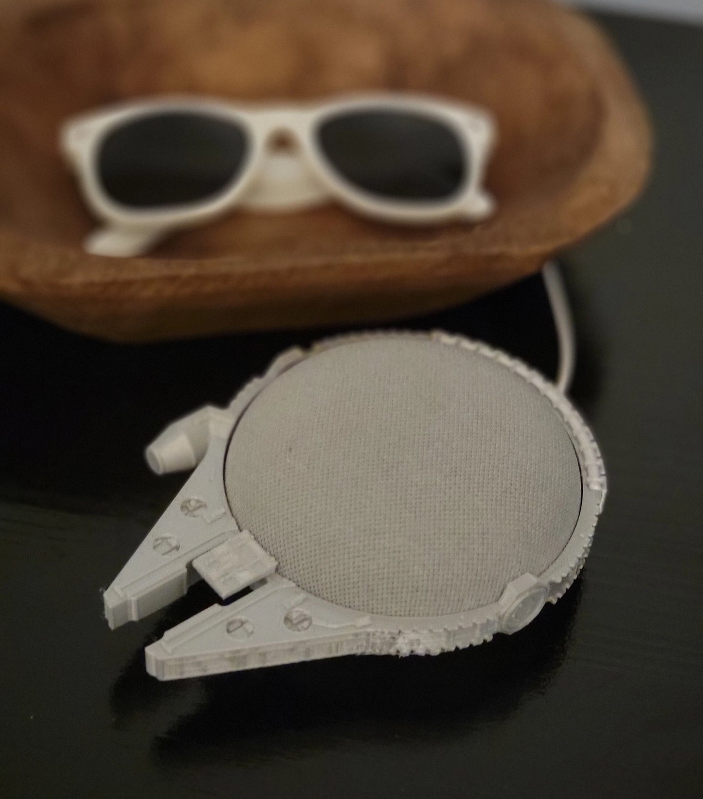 Millennium Falcon Google Mini Holder - 3D Print